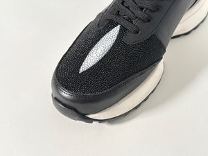 GOOSE ICONS – Founder in Leather & Black Stingray