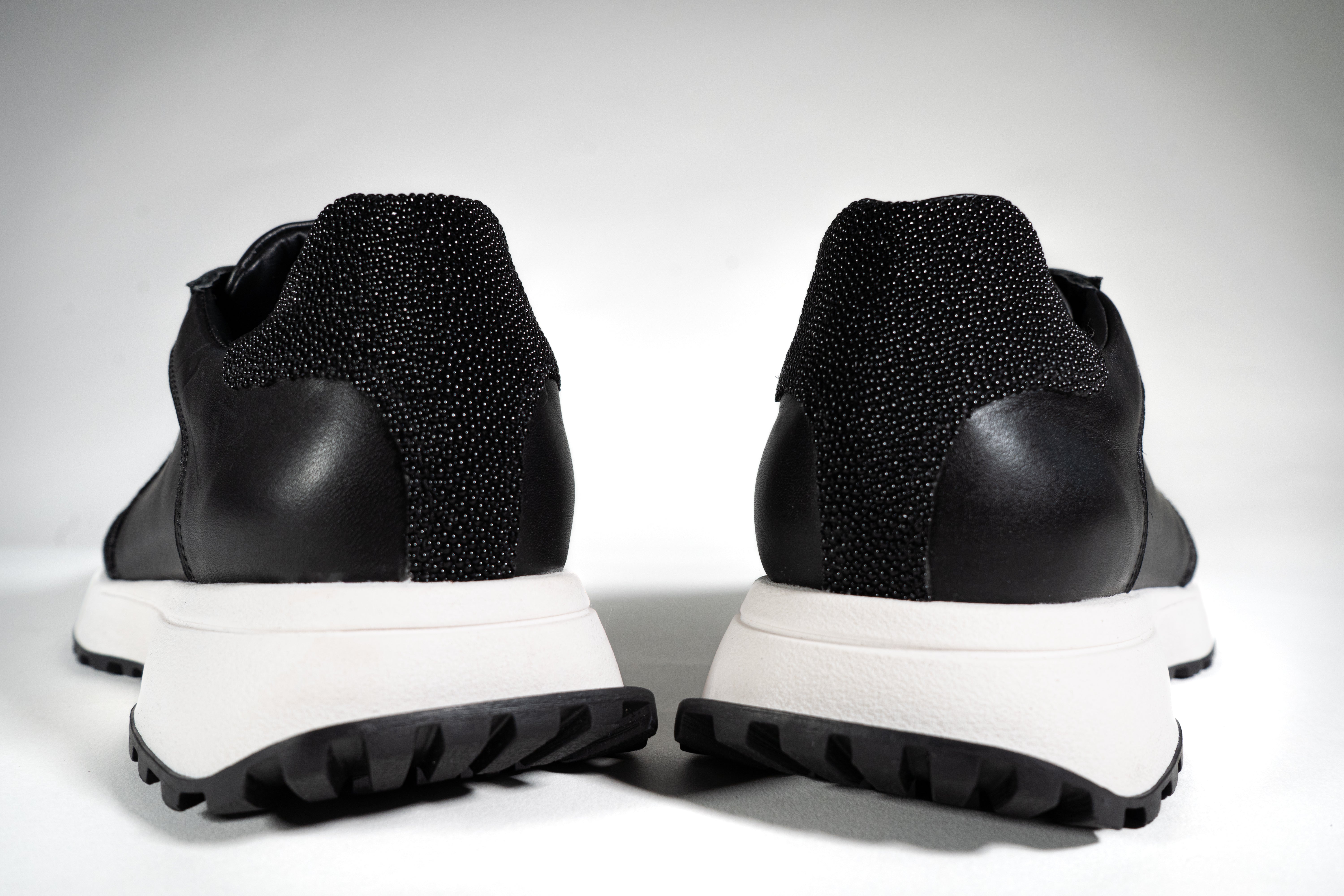 GOOSE ICONS – Founder in Leather & Black Stingray (🔒 Preorder to unlock)